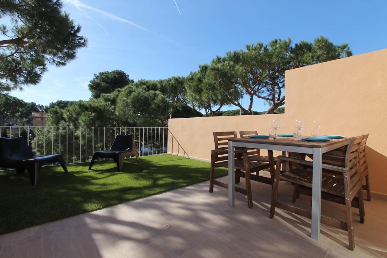 Petit Bijou - Beach Apartment III Castelldefels Esterno foto