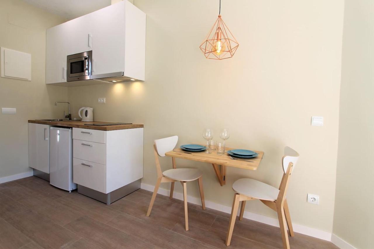 Petit Bijou - Beach Apartment III Castelldefels Esterno foto