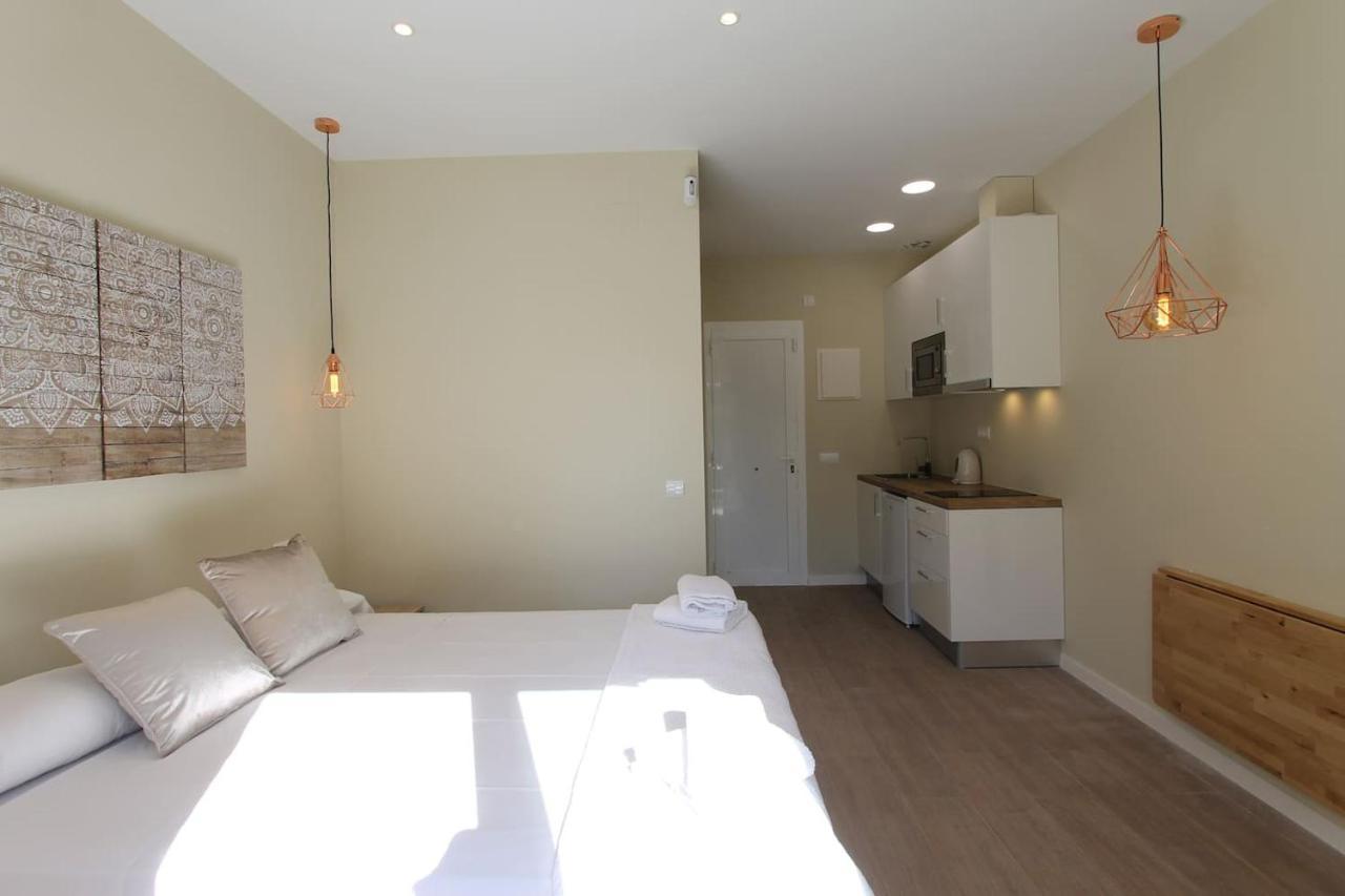 Petit Bijou - Beach Apartment III Castelldefels Esterno foto